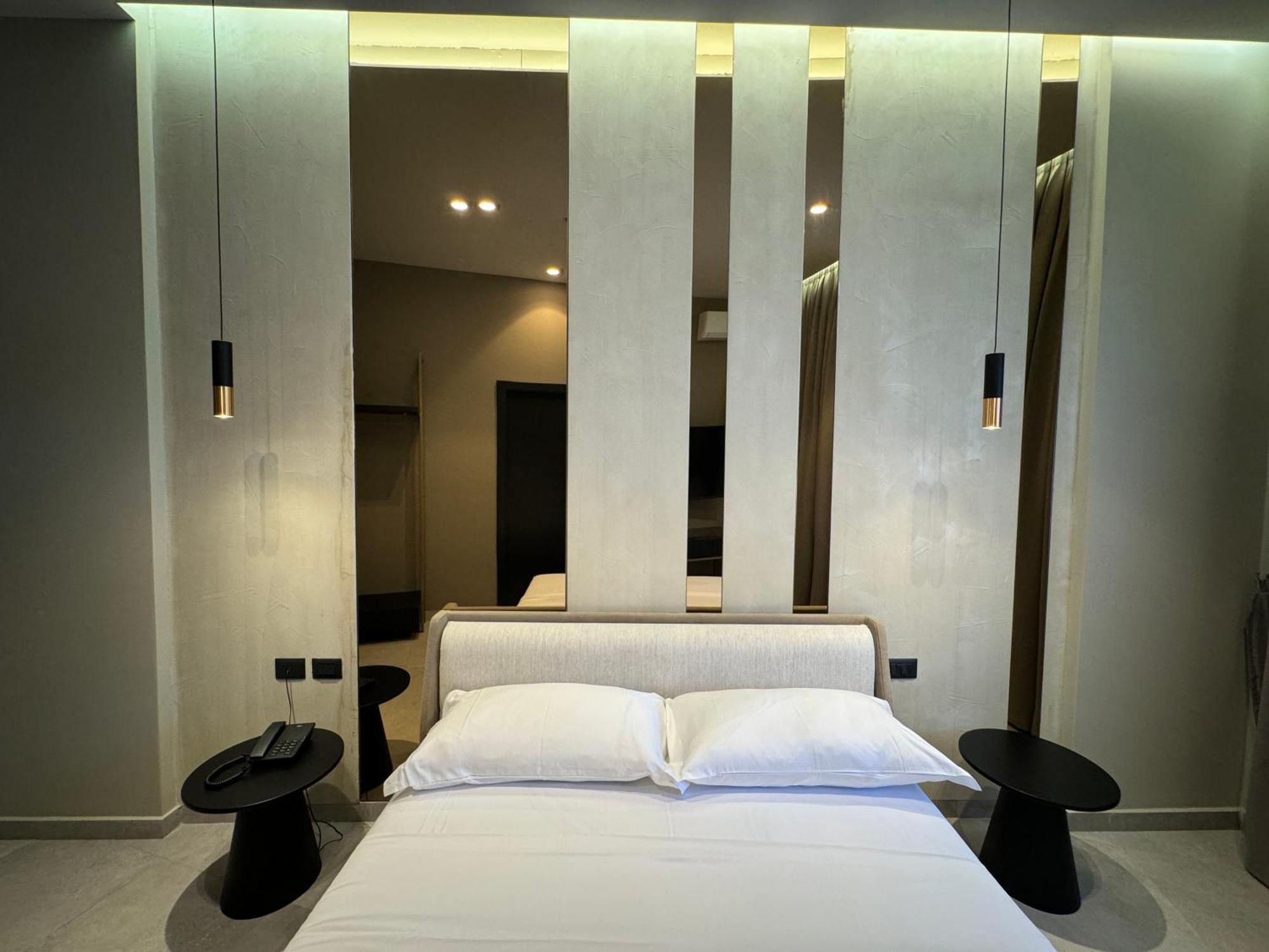Nuna Hotel Radhime Luaran gambar