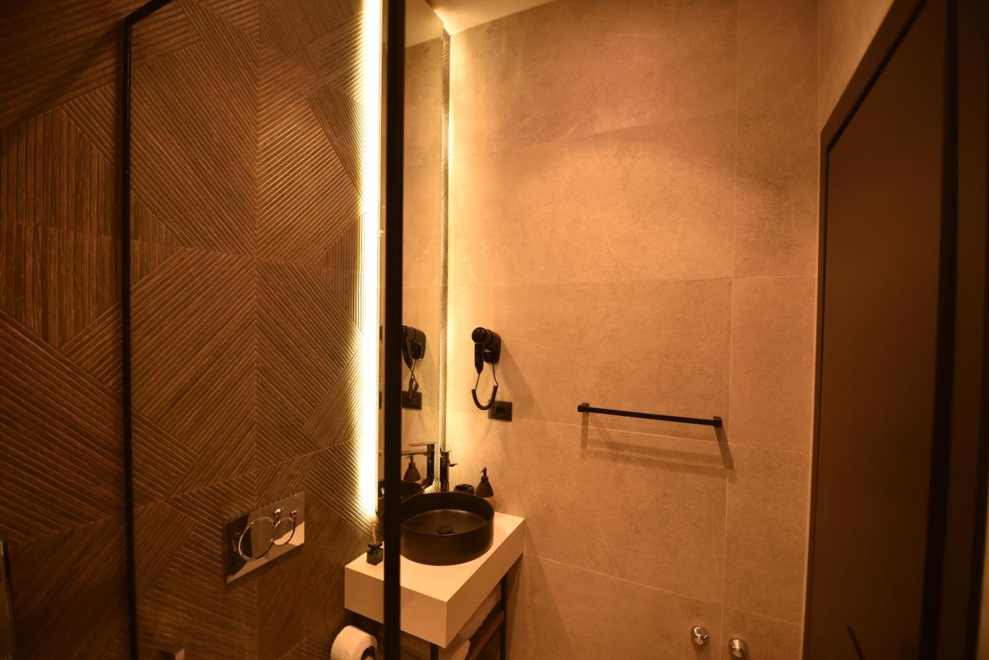 Nuna Hotel Radhime Bilik gambar