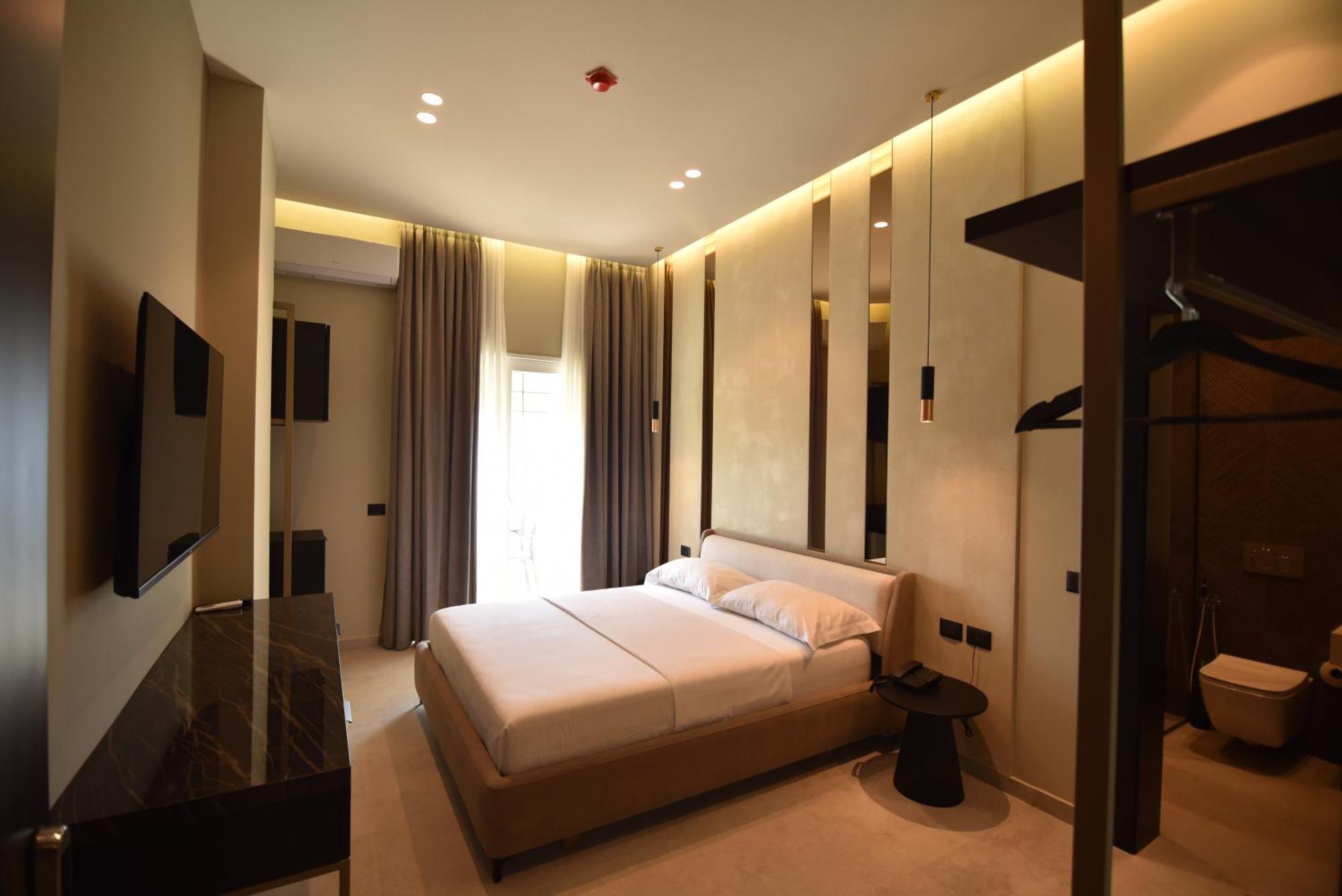 Nuna Hotel Radhime Bilik gambar