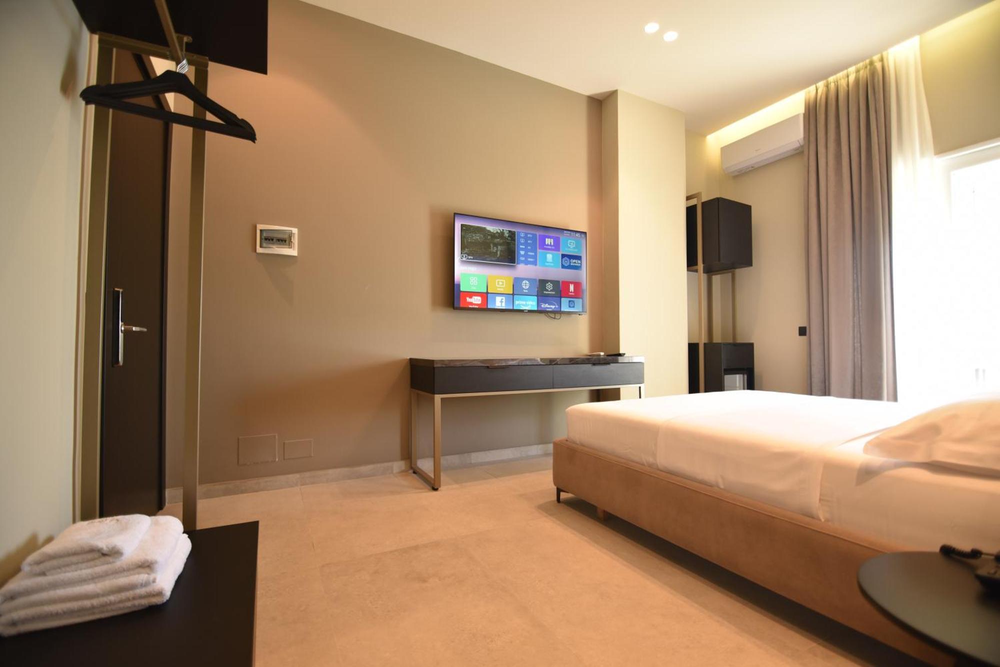 Nuna Hotel Radhime Bilik gambar